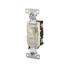 [FU0359] APAGADOR DE PALANCA SENCILLO VERTICAL DE ESCALERA